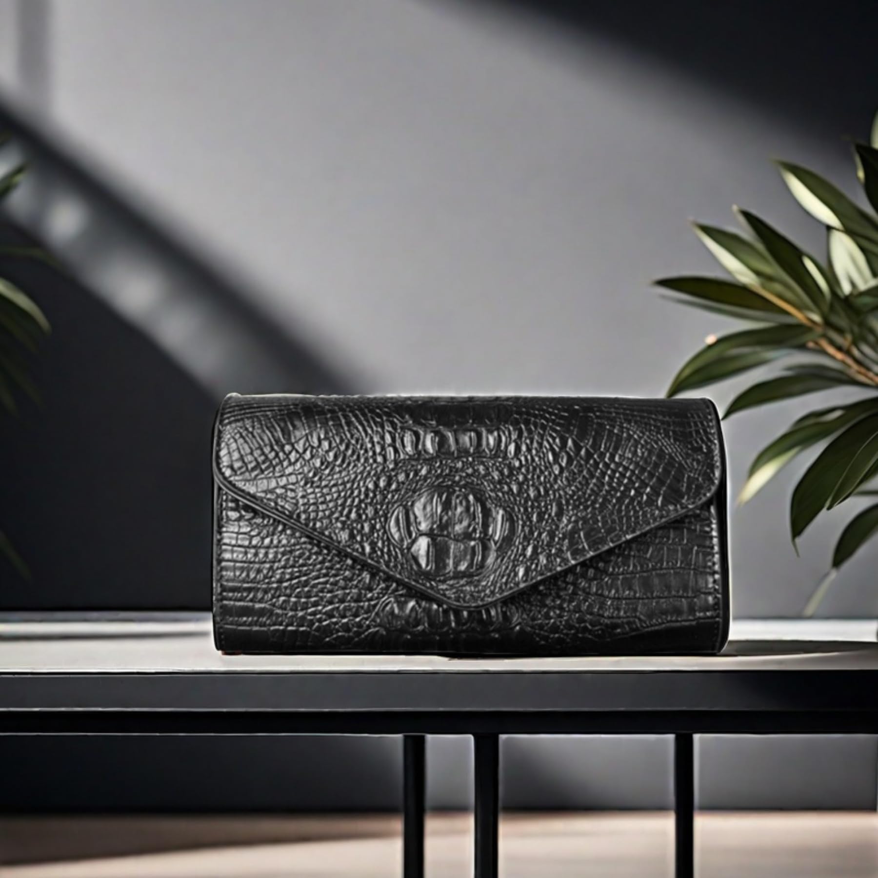 vegan-leather-crocodile-clutch image 4